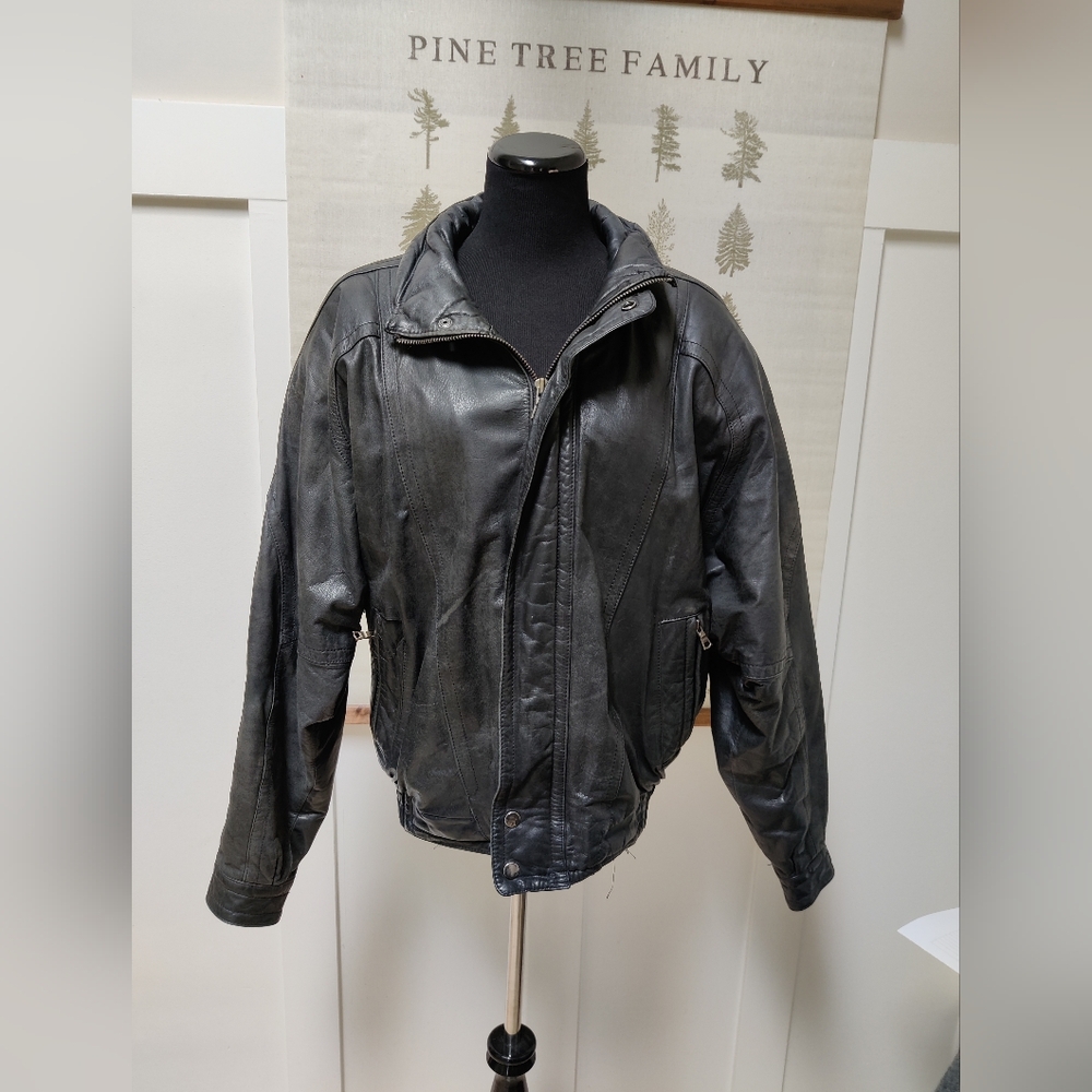 Men's Vintage Black Leather Bomber Jacket - Oversized Fit - Lg